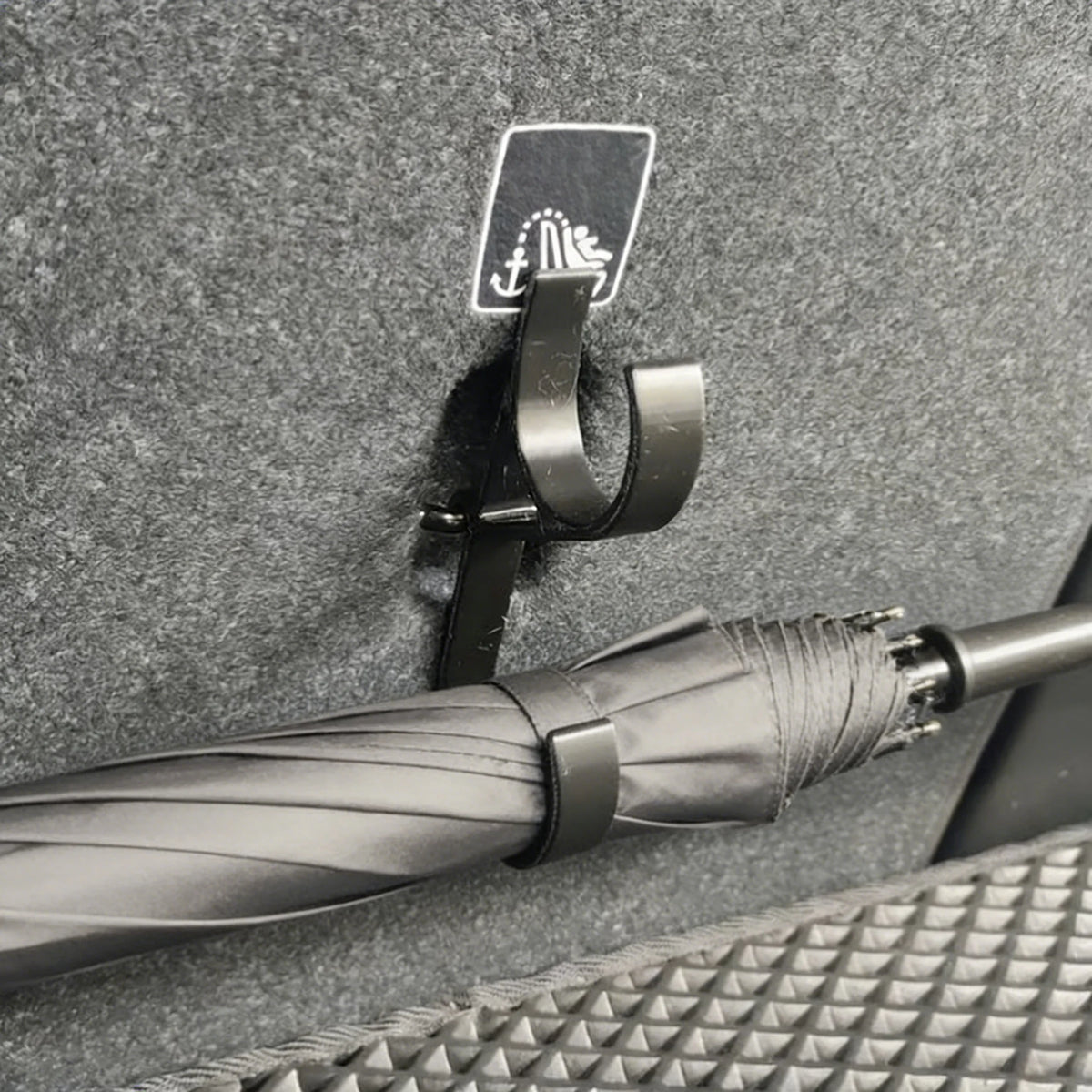 2/4PCs Car Umbrella Holder Car Trunk Hook Umbrella Mount Towel Hooks Universal Internal Storage Organizer Holder